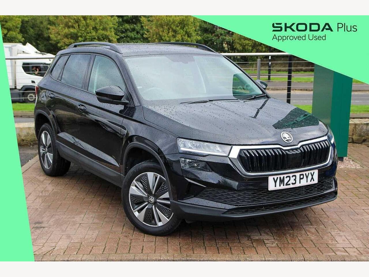 Skoda Karoq 1.5 TSI SE Drive 5dr