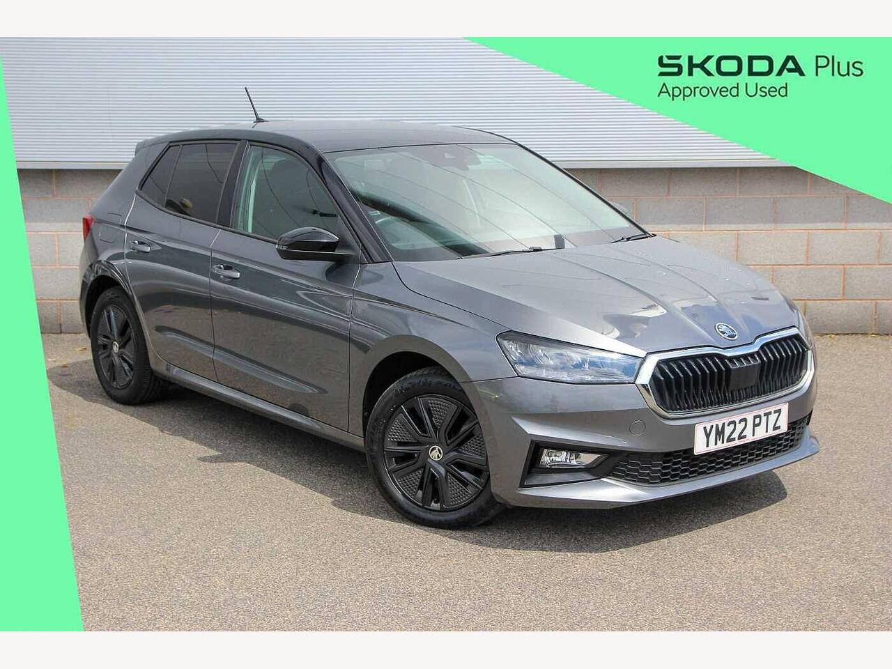 2022 SKODA FABIA 2022 1.0 TSI COLOUR EDITION 5DR 12,490 COLOUR GREY MILEAGE 18,932 FUEL... photo